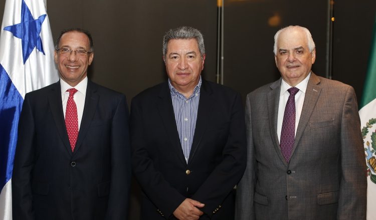1. Andrés Jiménez, José Ignacio Piña y Ricardo Alemán.
