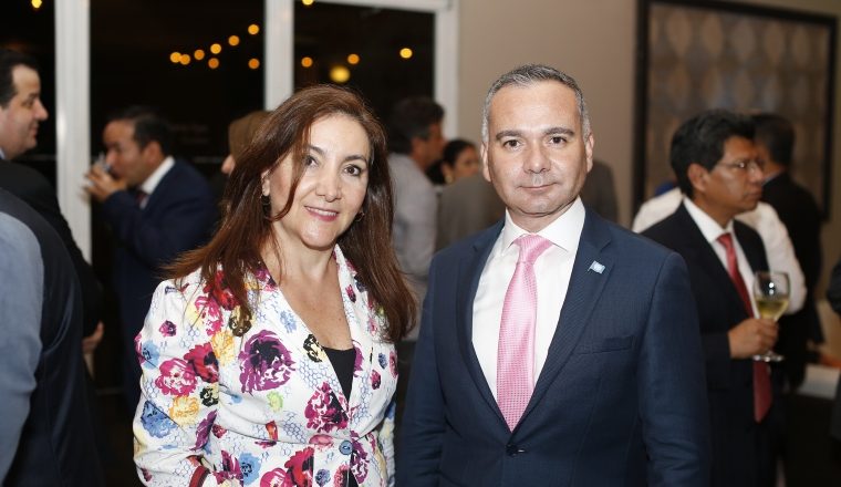 4. Janete Motaudon y Humberto Jaime.