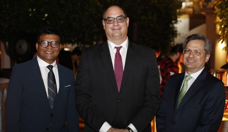 3. Edwin Campo, Víctor Sánchez Urrutia y Joaquín Saldaña Otero.