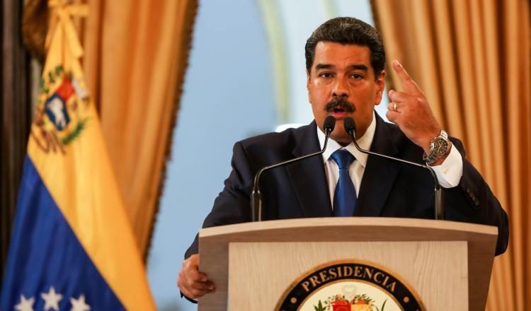 "Vamos a abrir espacio en 2019 para el crecimiento económico", prometió el líder chavista. EFE