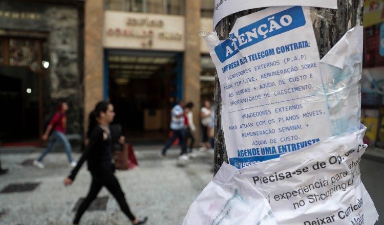 Los empleos que se generen ayudarían a reducir la pobreza en Guatemala.