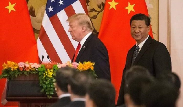 Trump y Xi Jinping acordarán una tregua para tratar de solucionar la guerra arancelaria que comenzó hace ya más de un año. Foto: EFE