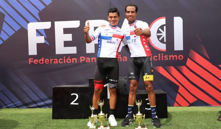 Carlos Samudio y Jorge Castelblanco posan tras triunfar. Fepaci/ Clickzone