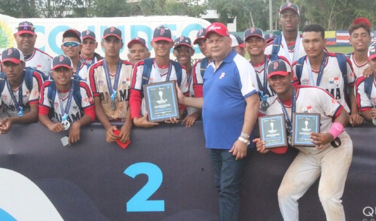 Panamá regresa esta tarde a casa.