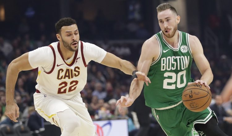 Gordon Hayward de los Celtics de Boston (20). AP