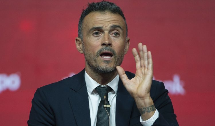 Luis Enrique Martínez. Foto:. AP