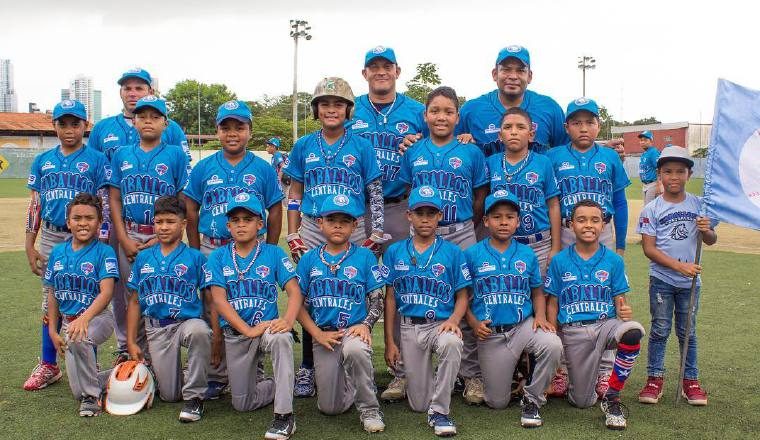 2 Caballos de Coclé se llevó el título Sub-10.