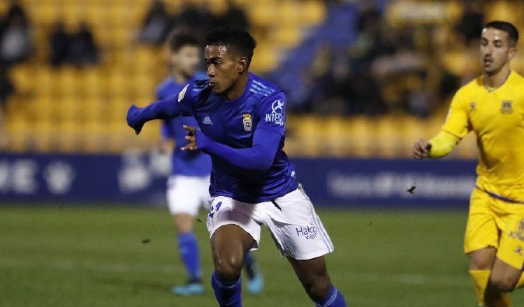 Bárcenas recibió el apoyo de la afición.