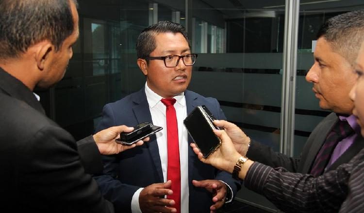 El diputado Arquesio Arias cumple una medida cautelar de casa por cárcel. Foto: Panamá América.