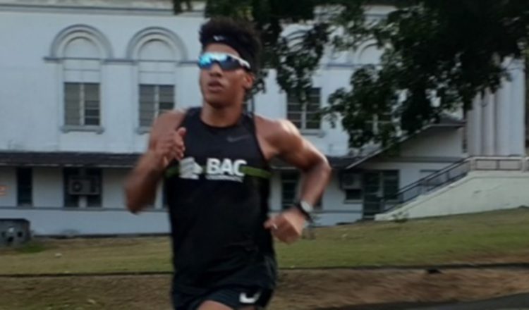 Peter Vega se llevó el primer lugar en la masculina. Foto: Cortesía
