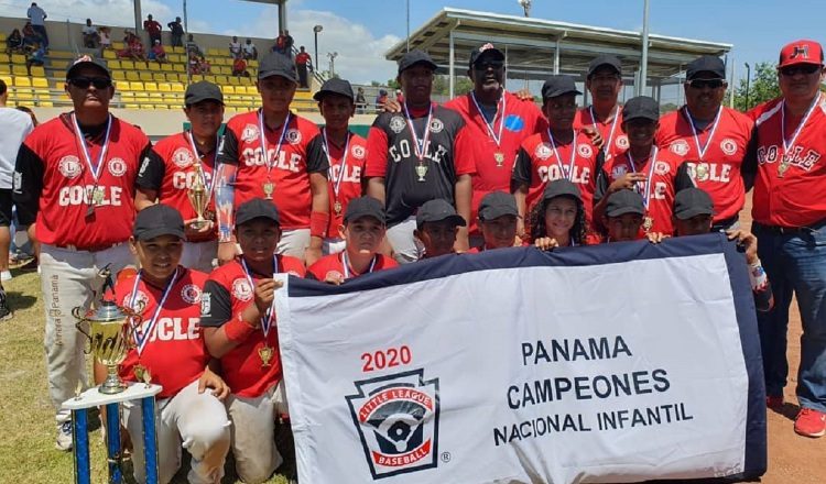Coclé es bicampeón.