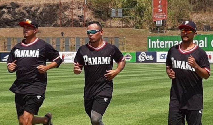 Jugadores del equipo panameño. Foto:Fedebeis