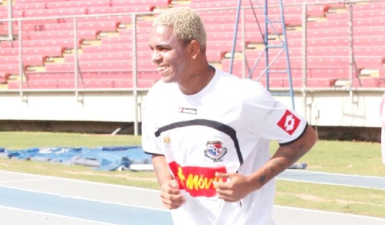 Nelson "Russo" Barahona durante unos entrenamientos en el estadio Rommel Fernández. Foto: Anayansi Gamez