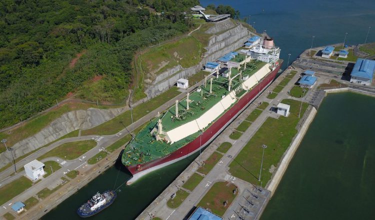 Se prevé que la economía a nivel mundial este año podría tener un decrecimiento de un -3  a 5%  y esos se verá reflejado en Panamá. Archivo