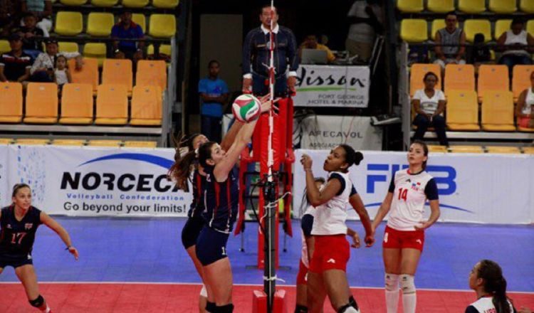 Selección femenina de Panamá en un torneo regional.Foto:Archivo