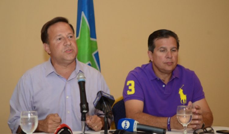 Juan Carlos y José Luis "Popi" Varela. Archivo