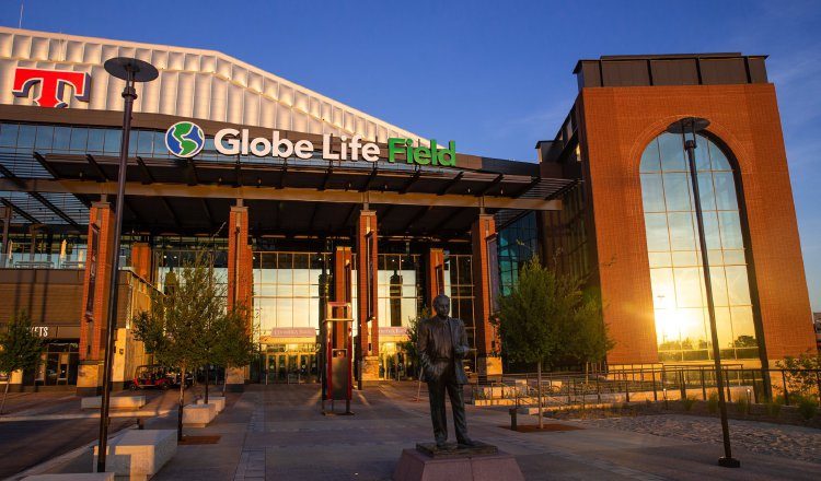 La  Serie Mundial se jugará completa el Globe Life Park. @GlobeLifeField
