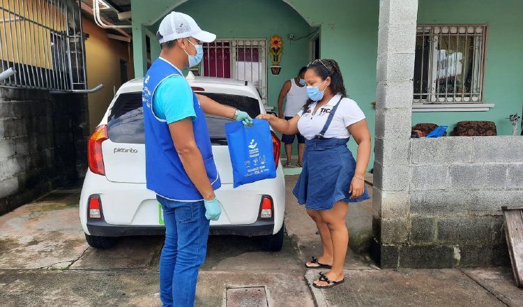 Los grupos de trabajo están en los barrios.
