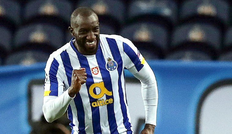 Moussa Marega festeja su segundo gol con Oporto. Foto:EFE
