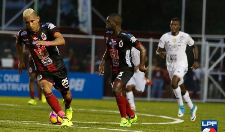 Sporting busca pasar a la siguiente ronda. Foto:Fepafut