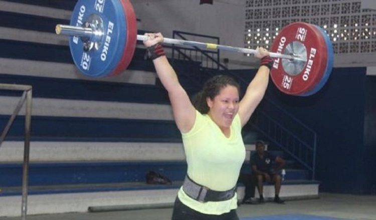 Mariadni Batista  es una de las pesistas. Foto:COP