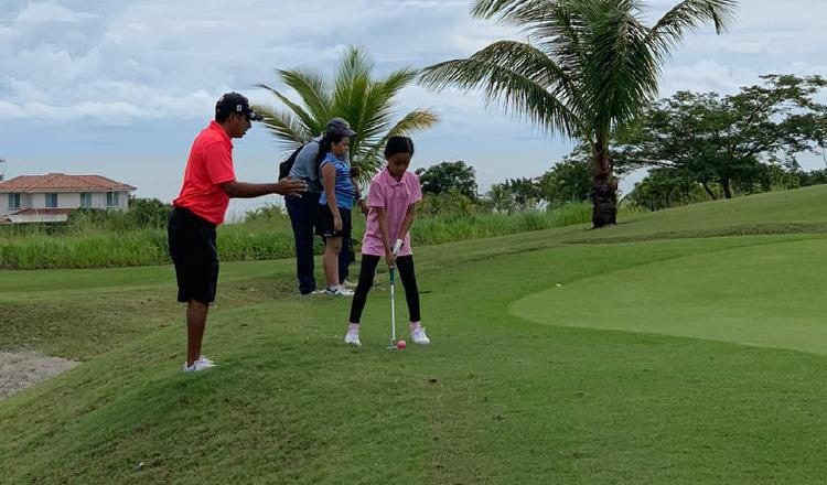 Se espera un emocionante torneo infantil de golf. Foto: Cortesía