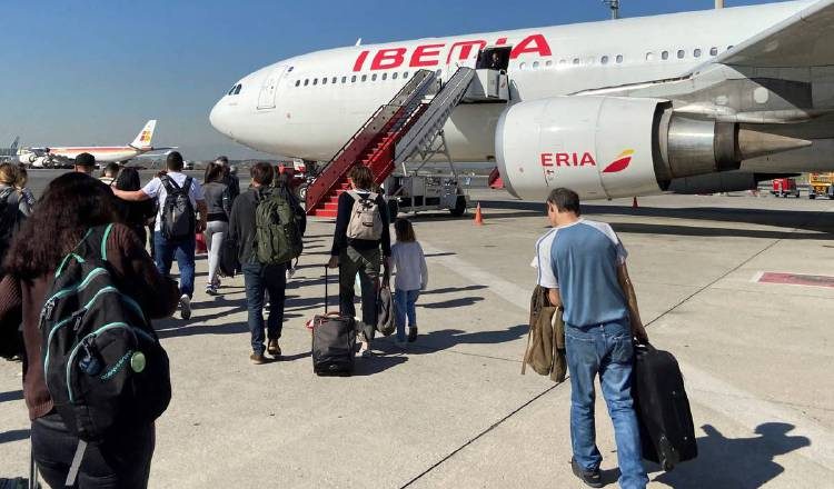 Panamá dobla su oferta con seis frecuencias semanales. EFE