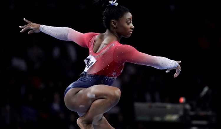 Simone Biles va por su medalla de oro a los Juegos de Tokio. Foto:EFE