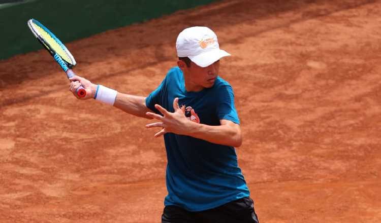 Chad Valdés Jr. se abre paso en el tenis internacional.  Foto: Cortesía