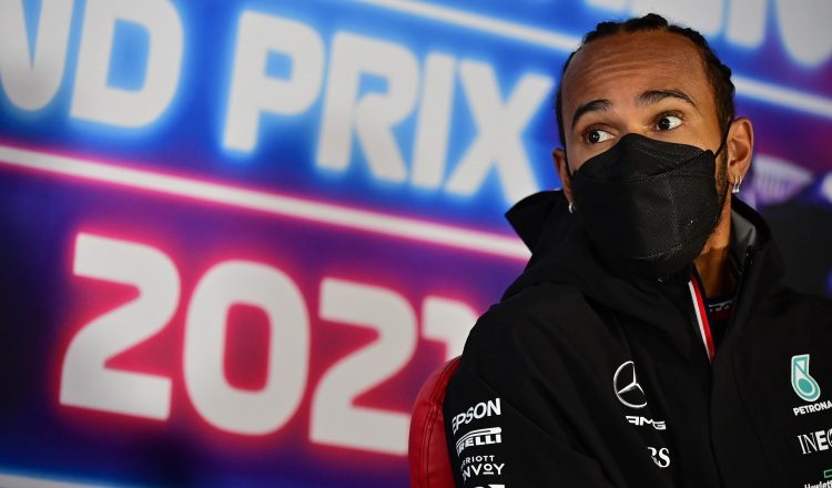 Hamilton Lewis lidera el campeonato de Fórmula Uno. Foto:EFE