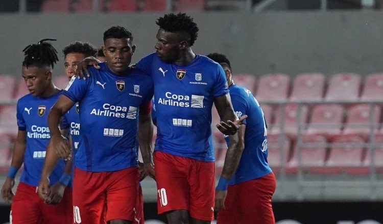 Plaza Amador busca su boleto a cuartos de final del torneo regional. Foto: