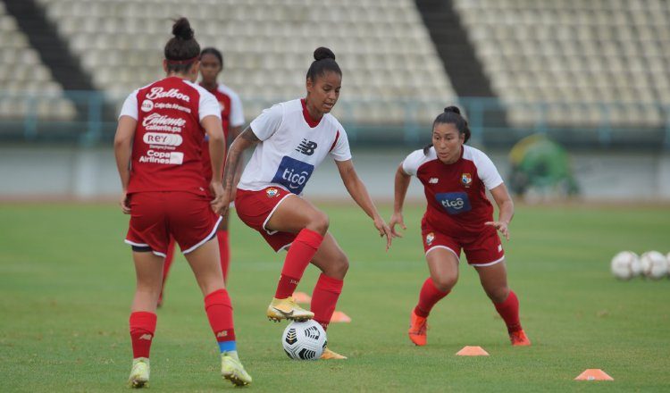 Panamá entre los entrenamientos con miras al juego ante T&T. Foto:Fepafut