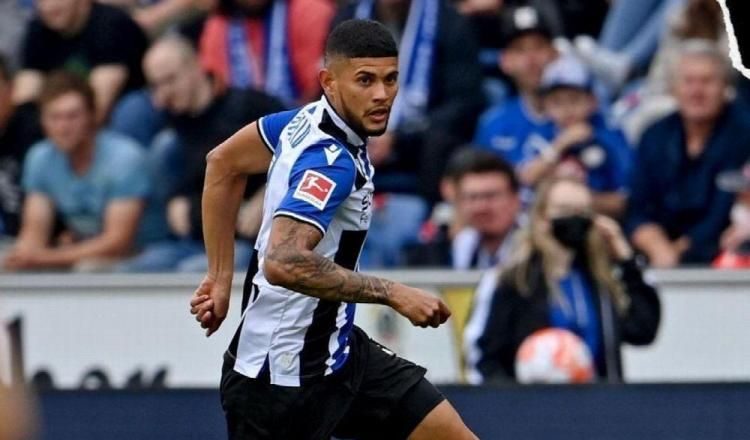Andrés Andrade jugador del Arminia. Foto:@andrade_16