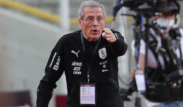 Óscar Washington Tabárez, termina su ciclo con Uruguay. Foto:EFE