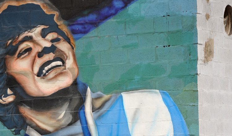 Pintura de Diego Maradona. Foto:EFE