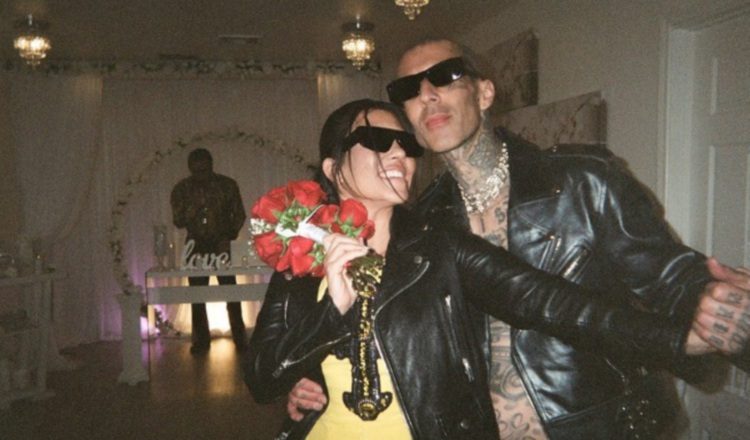Kourtney Kardashian y Travis Barker. Instagram