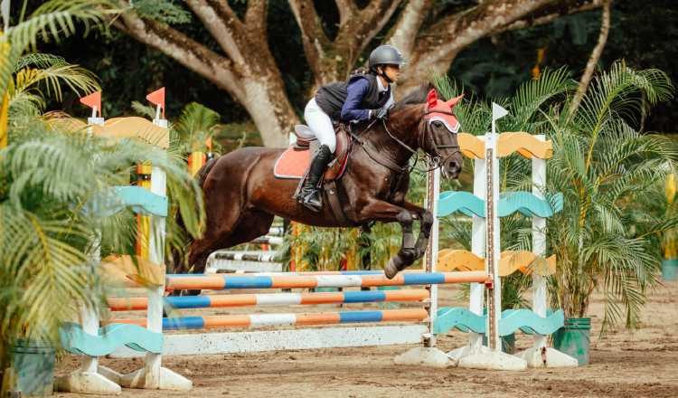 Paulina Arcila y Zazu son los campeones Nacionales Pre Infantil B. Cortesía: Mónica González