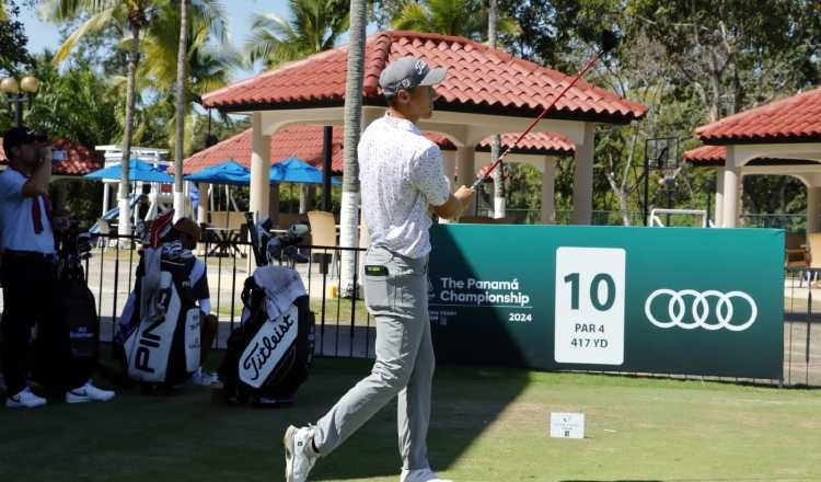 El canadiense Wil Bateman, sale hoy en busca del título del Panama Championship. Víctor Arosemena