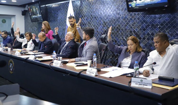 El pasado viernes, 7 de febrero, fue aprobado en primer debate el proyecto de reformas a la CSS por la Comisión de Salud de la Asamblea Nacional. Cortesía