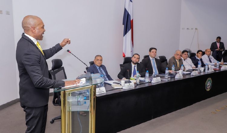 El diputado dijo que presentó el proyecto por iniciativa propia. Cortesía