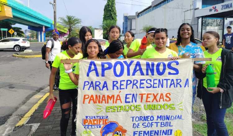 Atletas colonenses buscan el respaldo para representar a Panamá Foto: Diómedes Sánchez