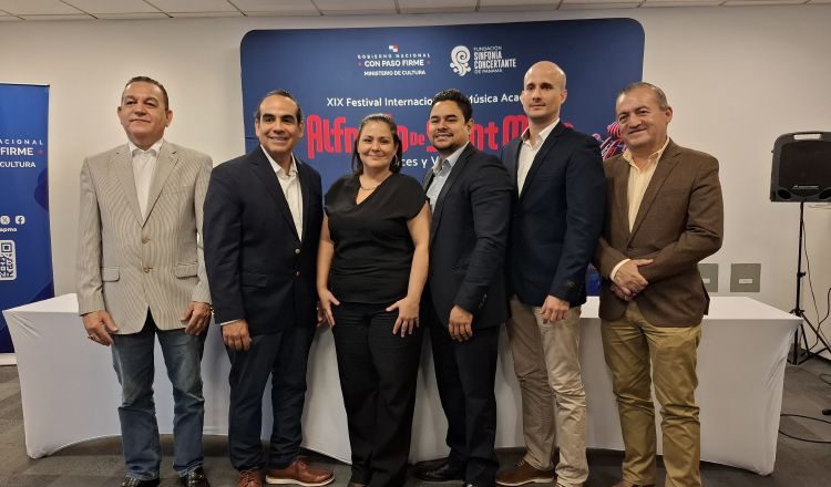 Conferencia de prensa. Belys Toribio