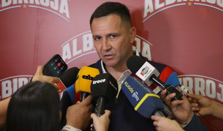 Antolín Alcaraz Foto: EFE