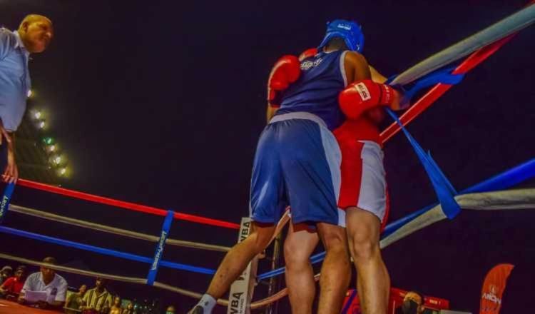 El boxeo olímpico (amateur) tendrá acción en el gimnasio Pedro "El Rockero" Alcázar este sábado. Foto:Ilustrativa/Archivo