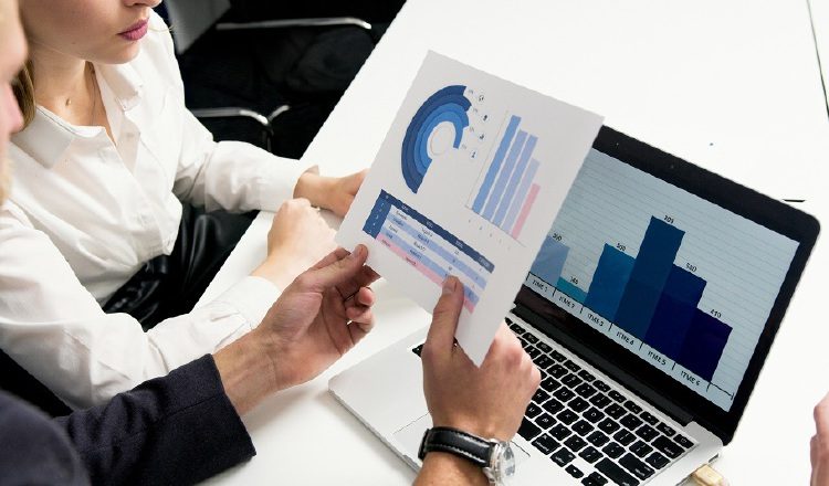 A juicio de los expertos consultados, la educación debe ser transformada para dejar de ser débil. Foto ilustrativa