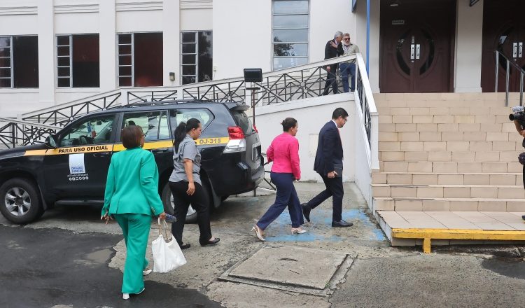 Unas 320 páginas aproximadamente del auto de llamamiento a juicio han sido leídas. EFE