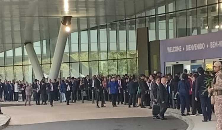 Hombres y mujeres de negocios se dieron cita la semana pasada. Pancho Paz