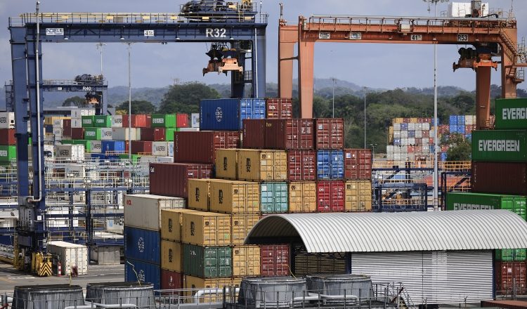 Los puertos de Balboa y Cristóbal han normalizado su operación tras el fallo de inconstitucionalidad al contrato con PPC.  EFE