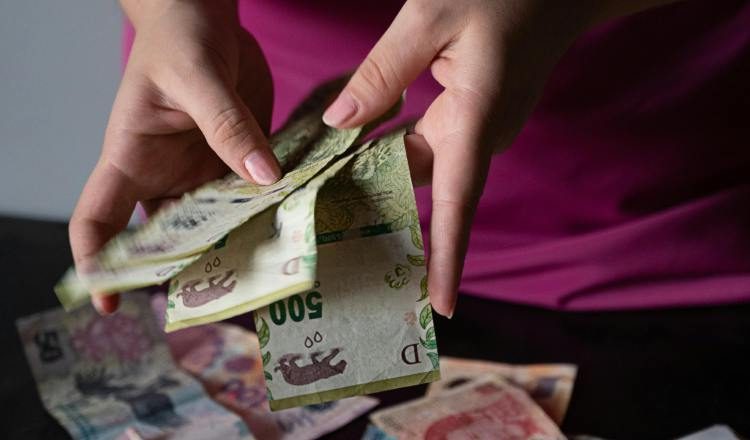 Fue más el dinero que salió del país hacia otros. Foto ilustrativa