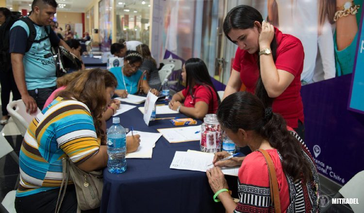 Los esfuerzos para generar empleos son focalizados y se realizan por zona geográfica,  Cortesía